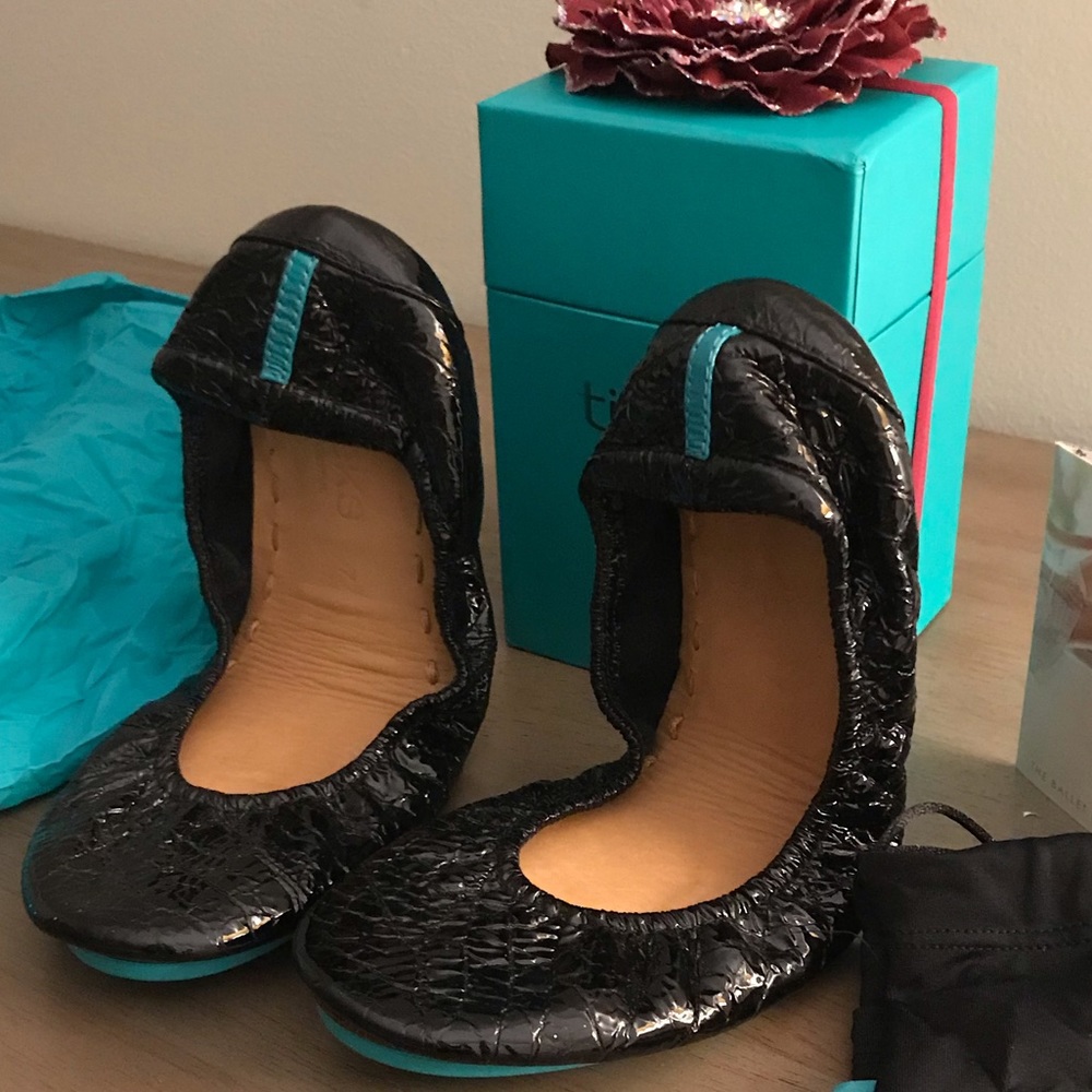 Obsidian Black Tieks Size 7